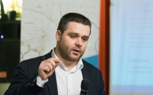 Ciprian Ciucu demisionează din CGMP pentru preşedinţia Agenţiei Funcţionarilor Publici