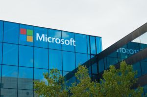 Microsoft va ajunge până în 2030 să extragă dioxid de carbon din atmosferă