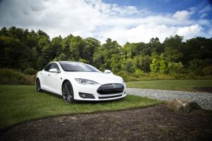 Tesla va deschide prima sa fabrică europeană în apropierea Berlinului