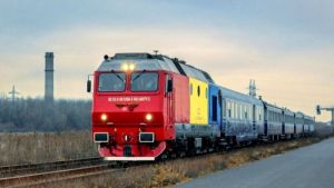 CFR Călători suplimentează capacitatea trenurilor care leagă Moldova cu Bucureştiul