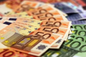 Germania şi Austria au opinii divergente privind o taxă europeană pe tranzacţiile financiare