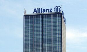 Allianz majorează dividendele şi răscumpără acţiuni