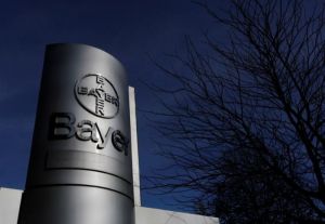 Bayer donează 386 de mii de lei pentru susţinerea spitalelor din România