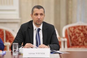 Concediul medical pentru COVID-19 ar trebui plătit la 100% din salariul brut