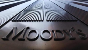 Moody's a modificat perspectiva de ţară de la stabilă la negativă