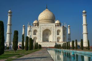 Taj Mahal-ul, avariat de o serie de furtuni puternice