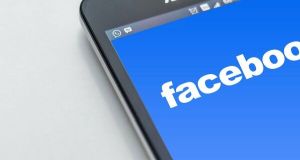 Facebook investeşte 10 milioane de dolari în lupta împotriva nedreptăţii rasiale