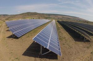 Enel Green Power câştigă prima licitaţie de energie solară din India