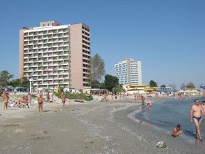 O terasa din Mamaia a fost închisă şi amendată cu peste 20.000 de lei