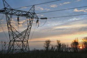 Exportul de energie electrică a crescut în primele cinci luni ale anului cu aproape 40%