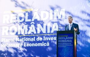 "Cu cei 80 de miliarde de euro vom fi în situaţia de a reconstrui România"