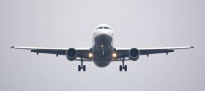 Tarom suspendă zborurile către/dinspre Egipt, Iordania, Moldova, Serbia, Turcia, Liban