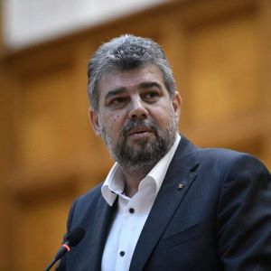 "Iohannis şi Guvernul nu sunt în stare să le spună concret părinţilor cum vor învăţa copiii lor"