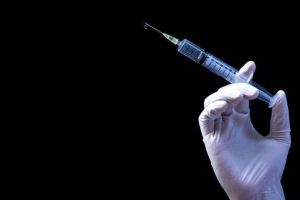 OMS pune "frână" isteriei vaccinării cât mai rapide