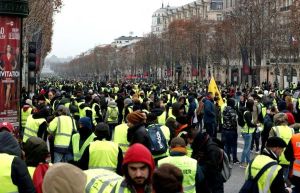 Protestele "vestelor galbene" s-au reluat