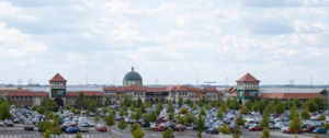  Cacharel deschide un nou magazin în Fashion House Outlet Centre Bucureşti