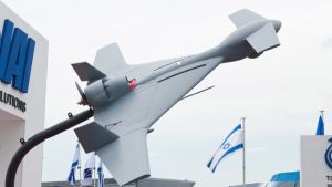 Armata rusă îşi echipează elicopterele de atac cu drone-kamikaze