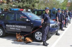 Mărfuri contrafăcute, confiscate de poliţiştii de frontieră de la Vama Veche