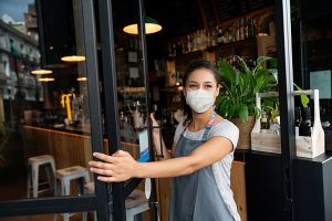 Restaurantele, cafenele şi sălile de jocuri de noroc din Zalău, închise în interior