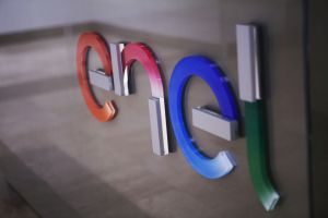 Enel creşte ţinta de reducere a emisiilor cu efect de seră de la 70% la 80% până în 2030