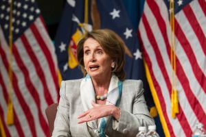 Nancy Pelosi, realeasă de democraţi candidată la preşedinţia Camerei Reprezentanţilor