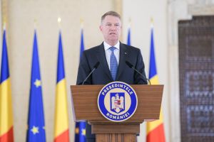 Klaus Iohannis sesizează CCR cu Legea privind regimul fiscal derogatoriu pentru terenurile din insule şi grinduri