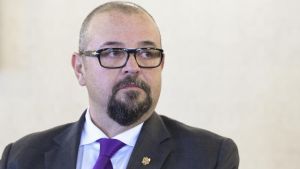 Primarul Sectorului 5 a solicitat Poliţiei locale să ducă persoanele fără adăpost la centrele sociale