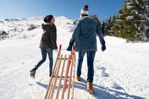 Pârtia pentru sănii de pe domeniul Kalinderu din staţiunea Buşteni, deschisă