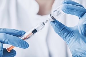 Spania anunţă că va cumpăra alte 50 de milioane de doze de vaccinuri