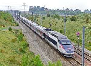 Marocul vrea să investească 10 miliarde dolari în construcţia a două noi linii de TGV