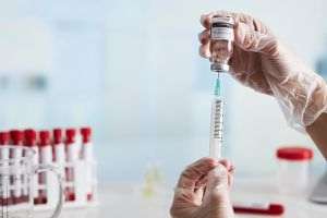 China a dat undă verde generalizării unui vaccin anti-covid produs în China