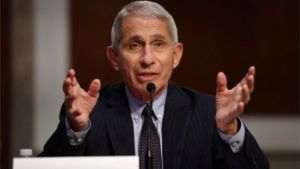 Anthony Fauci mulţumit că nu mai trebuie să îl contrazică pe Trump