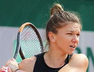 Simona Halep a învins-o pe poloneza Iga Swiatek şi s-a calificat în sferturi la Australian Open