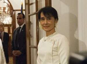 Junta birmaneză lansează noi acuzaţii de corupţie împotriva lui Aung San Suu Kyi