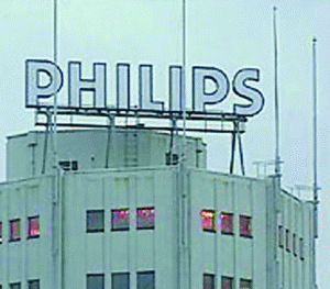 Compania "Philips" resimte scăderea cererii, fiind nevoită să reducă posturile şi să închidă unele divizii.