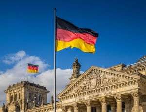 Germania anunţă un număr-record de infracţiuni comise de extrema dreaptă în 2020