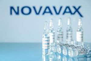 Novavax testează un vaccin împotriva gripei şi a coronavirusului