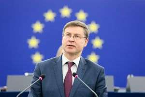 Uniunea Europeană cere Statelor Unite să "trecă de la vorbe la fapte"