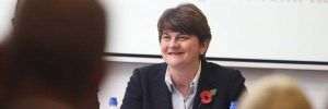 Arlene Foster îşi prezintă oficial demisia din funcţia de premier al Irlandei de Nord