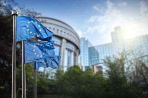 Comisia Europeană obţine 12 miliarde euro după emiterea primelor obligaţiuni verzi