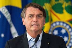 O comisie parlamentară aprobă un raport care recomandă punerea sub acuzare a preşedintelui Jair Bolsonaro