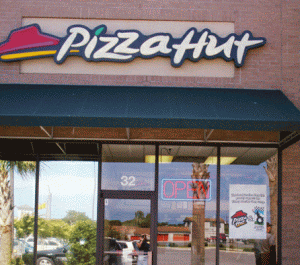 "Pizza Hut" a înregistrat o cifră de afaceri de 10 milioane de euro în 2008