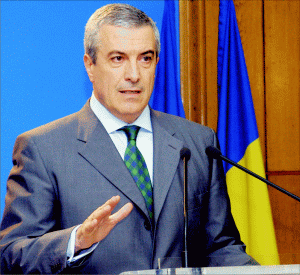 Calin Popescu Tariceanu commented that Orban and Antonescu"s decision to run against him was absolutely natural.