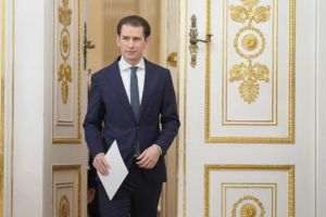  Fostul cancelar Sebastian Kurz, anchetat pentru corupţie, va lucra pentru o companie americană