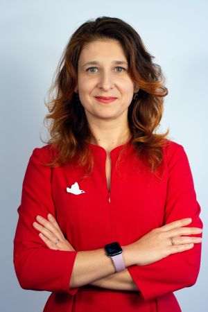 Laura Ştefan, Managing Director Accace România