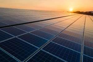 Enel X instalează în judeţul Maramureş două centrale fotovoltaice pentru fabricile Eaton din România