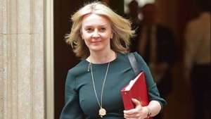 Liz Truss este acuzată că a întârziat publicarea raportului anual al Ministerului de Externe privind drepturile omului