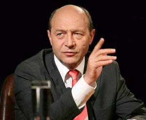 Băsescu: "Vom solicita BEI sprijin pentru finanţarea sectorului bancar"