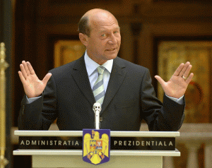 Băsescu: "Right now Romania doesn"t have any problems, it is not taking on loans because it is in trouble.