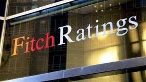 Agenţia de rating Fitch a revizuit perspectiva de ţară a României de la negativă la stabilă